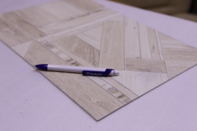 Линолеум Discovery - Panaro 1 (Дисковери - Панаро 1)