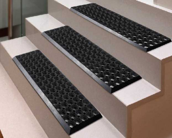 Накладка на ступени Решетка